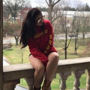 Meet your Posher, Sandy